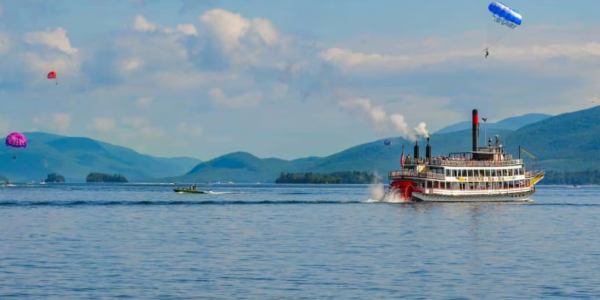 things to do - Lake George boat cruise